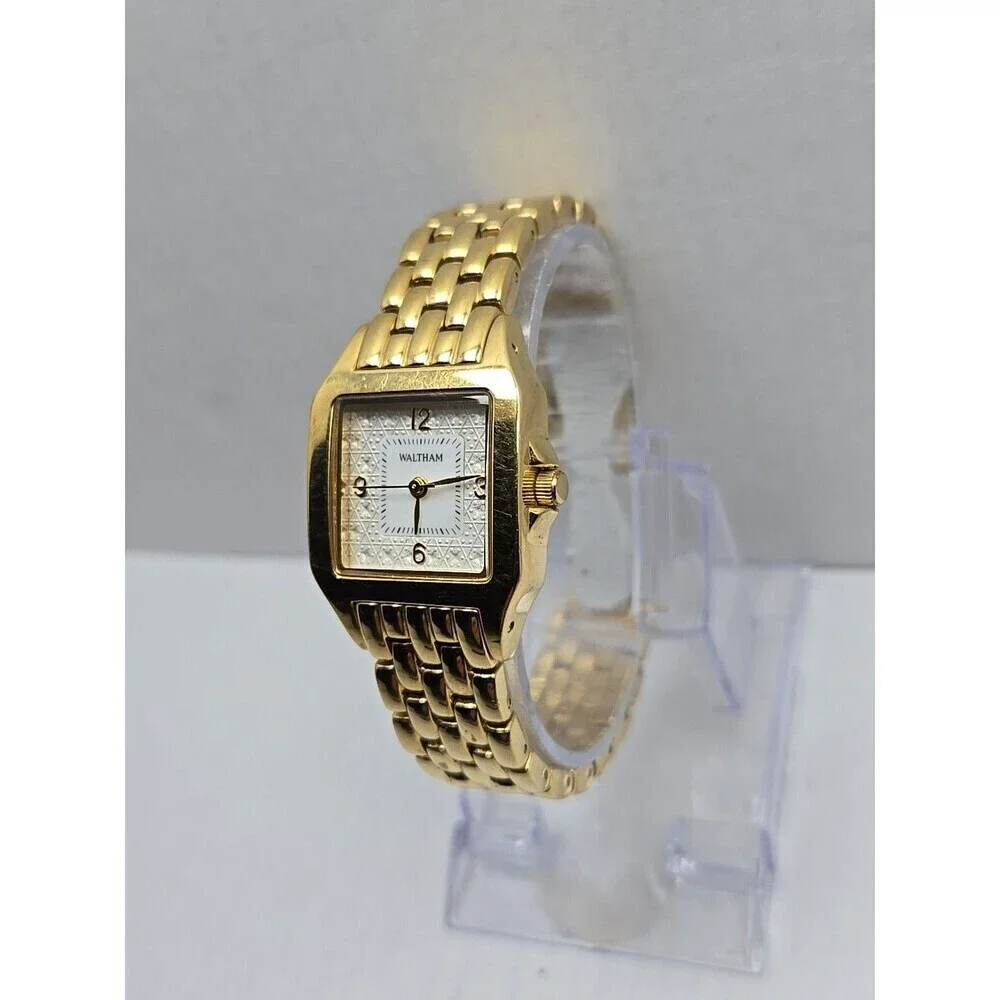 Waltham WAW045 Gold Tone Square Quartz Womens Watch New Battery Size Small